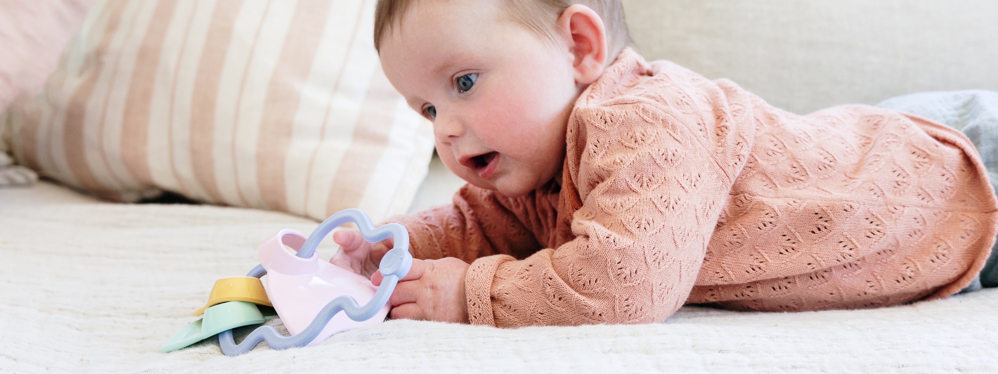 JOUETS D'ÉVEIL & BÉBÉS