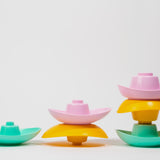 THE 6 NESTING BOATS
