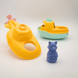 THE SUBMARINE BOAT